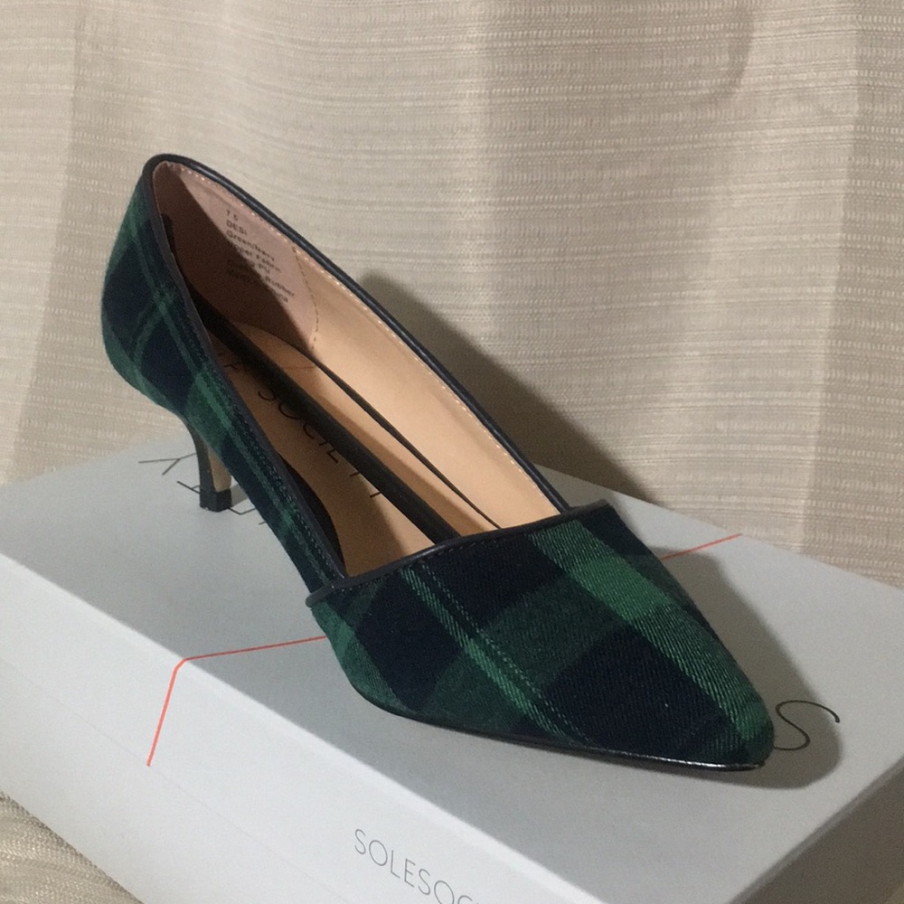 *NEW* Sole Society Desi Kitten Heel 7.5